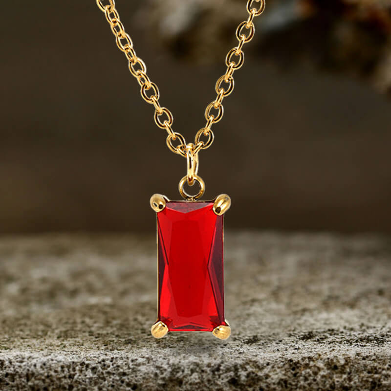 Simple Square Zircon Necklace in Stainless Steel