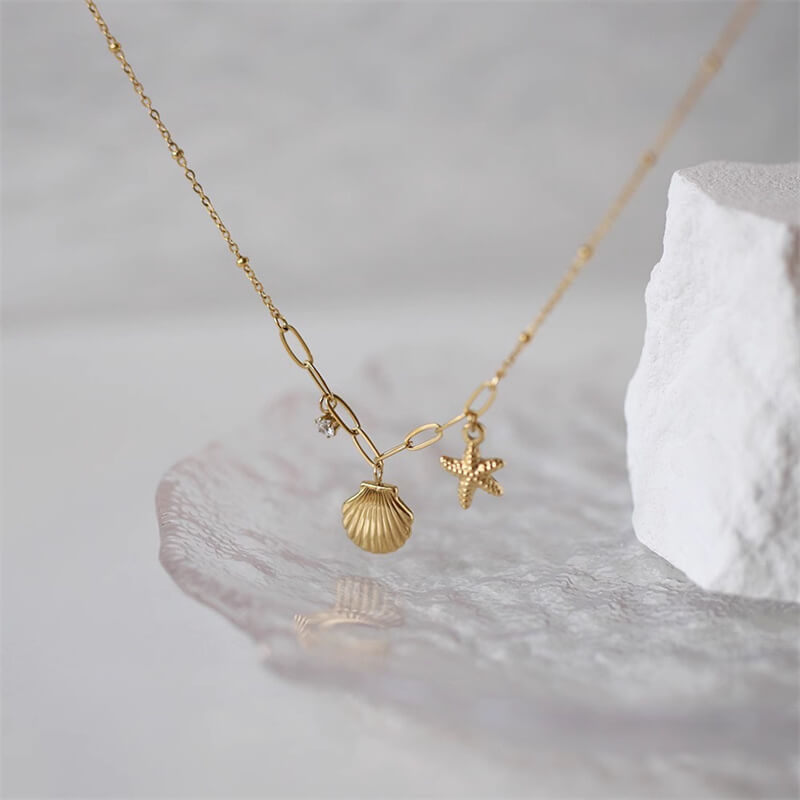 Simple Starfish Shell Necklace in Stainless Steel