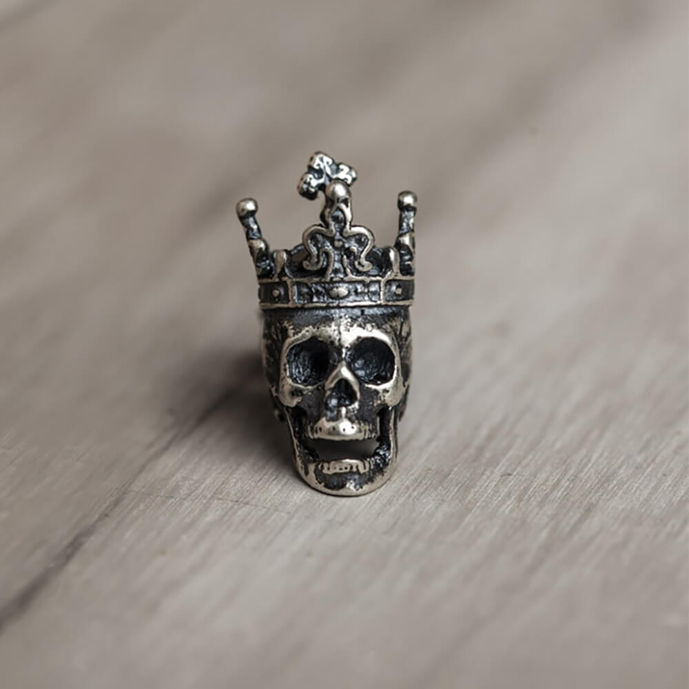 Skull King Crown Stud Earrings in Sterling Silver