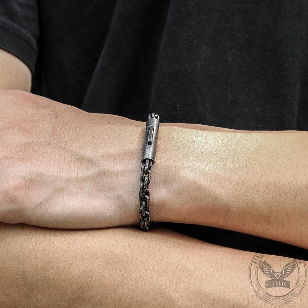 Stylish Chain Bracelet in Stainless Steel