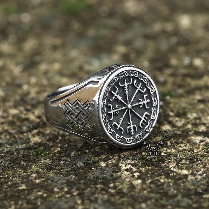 Vegvisir Celtic Knot Ring in Stainless Steel