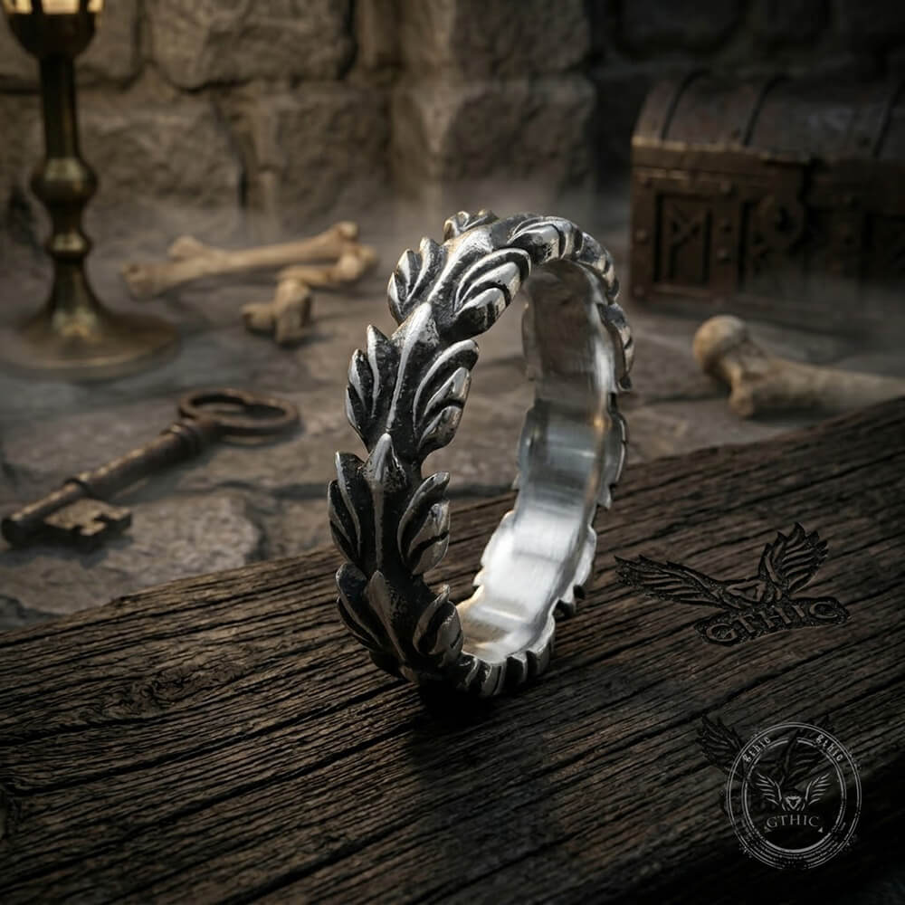 Vintage Animal Feather Ring in Stainless Steel