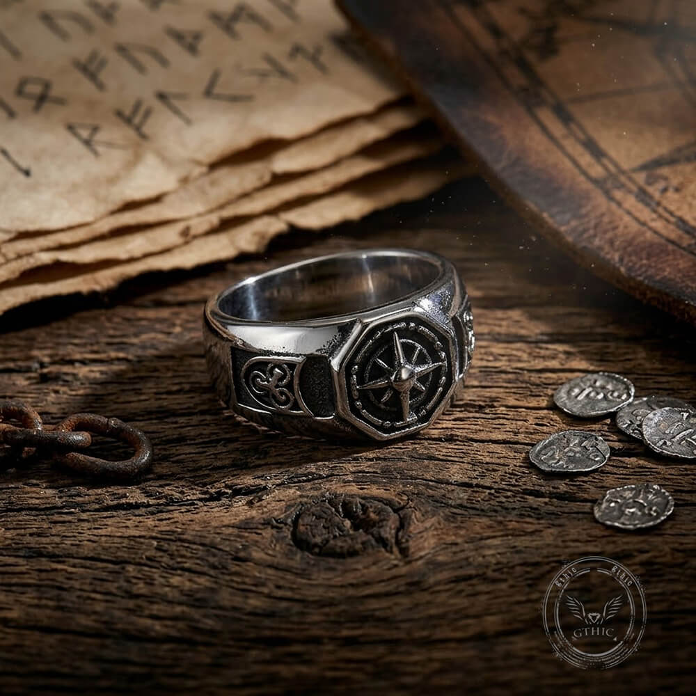 Vintage Celtic Knot Compass Ring in Stainless Steel