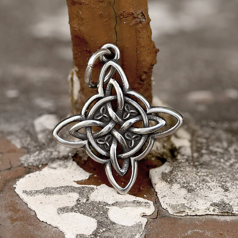 Vintage Celtic Knot Pendant in Stainless Steel