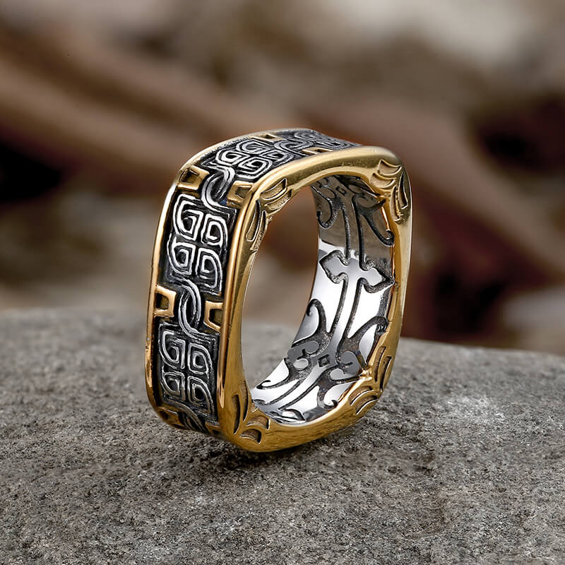 Vintage Celtic Knot Ring in Stainless Steel