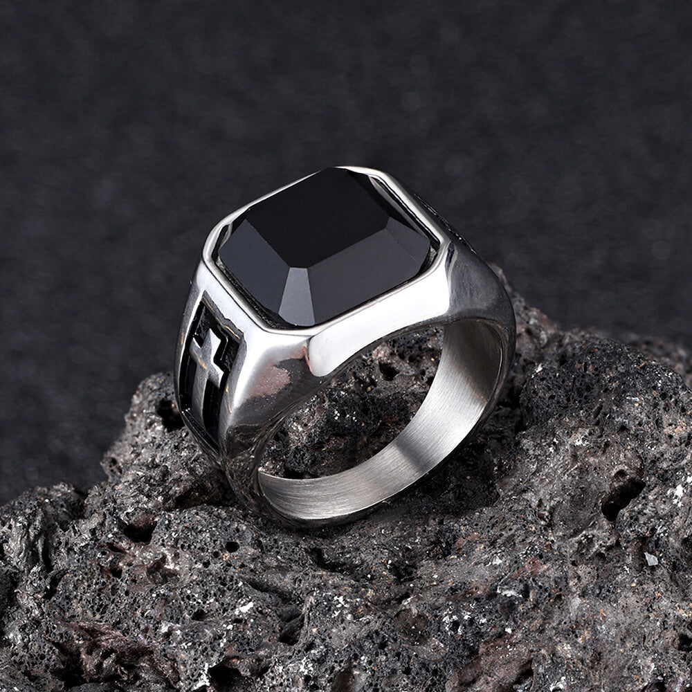 Vintage Cross Black Gemstone Ring in Stainless Steel