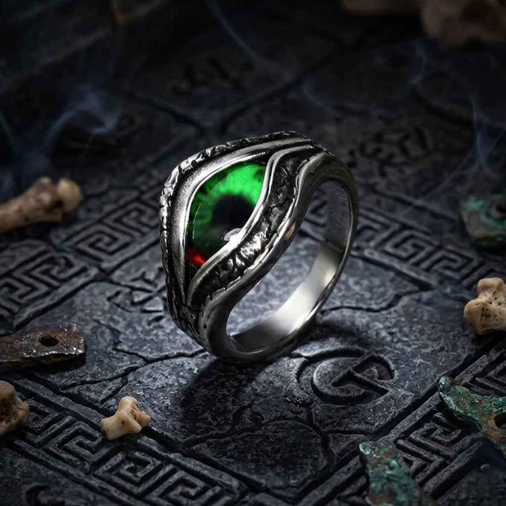Vintage Devil Eye Ring in Stainless Steel