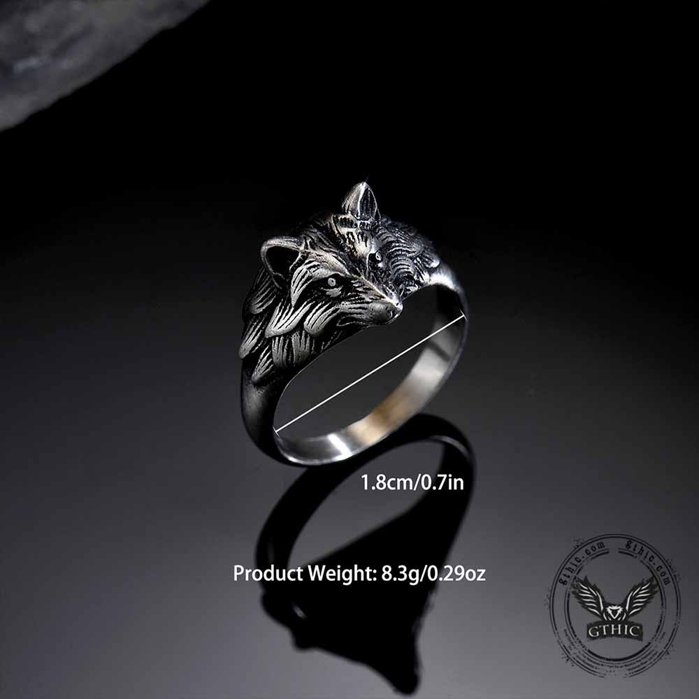 Vintage Embossed Wolf Head Ring in Stainless Steel