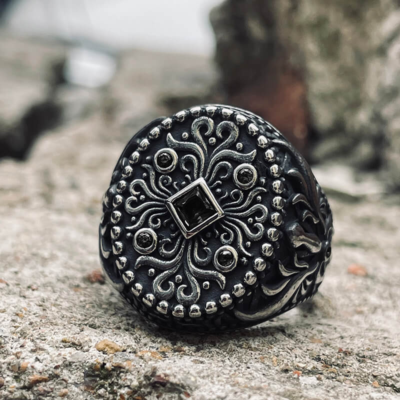 Vintage Floral Pattern Ring in Stainless Steel