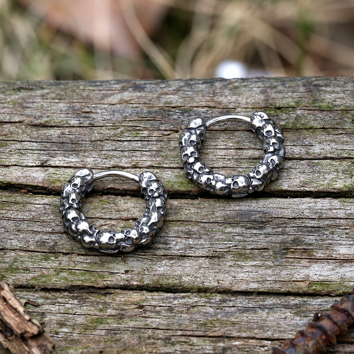 Vintage Gothic Skulls Earrings in Stainless Steel