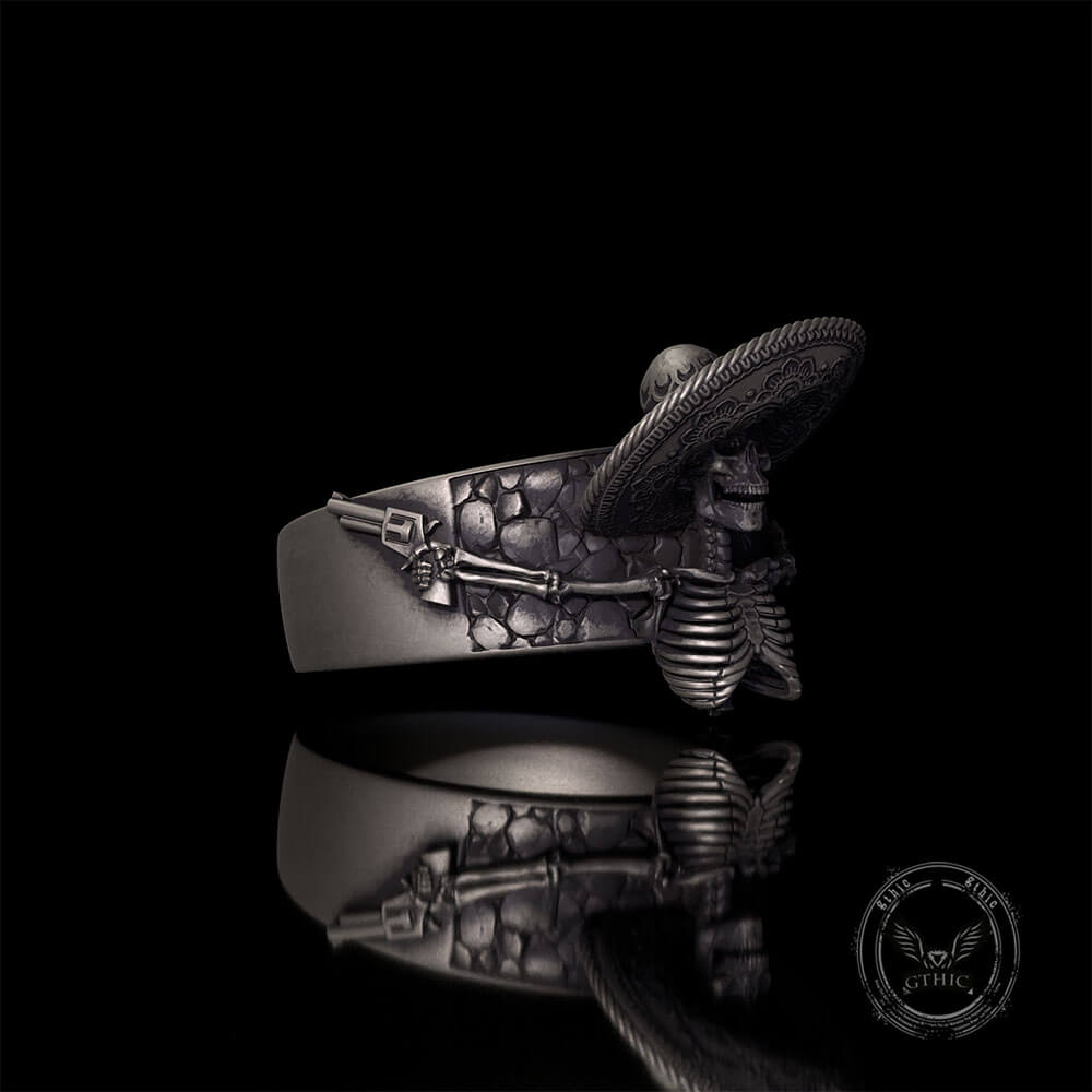Vintage Mexican Skull Sterling Silver Biker Pistol Ring
