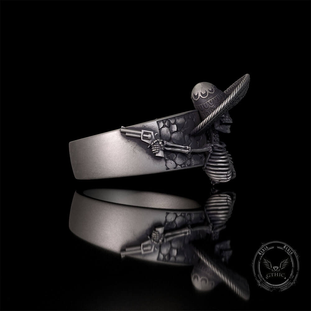 Vintage Mexican Skull Sterling Silver Biker Pistol Ring