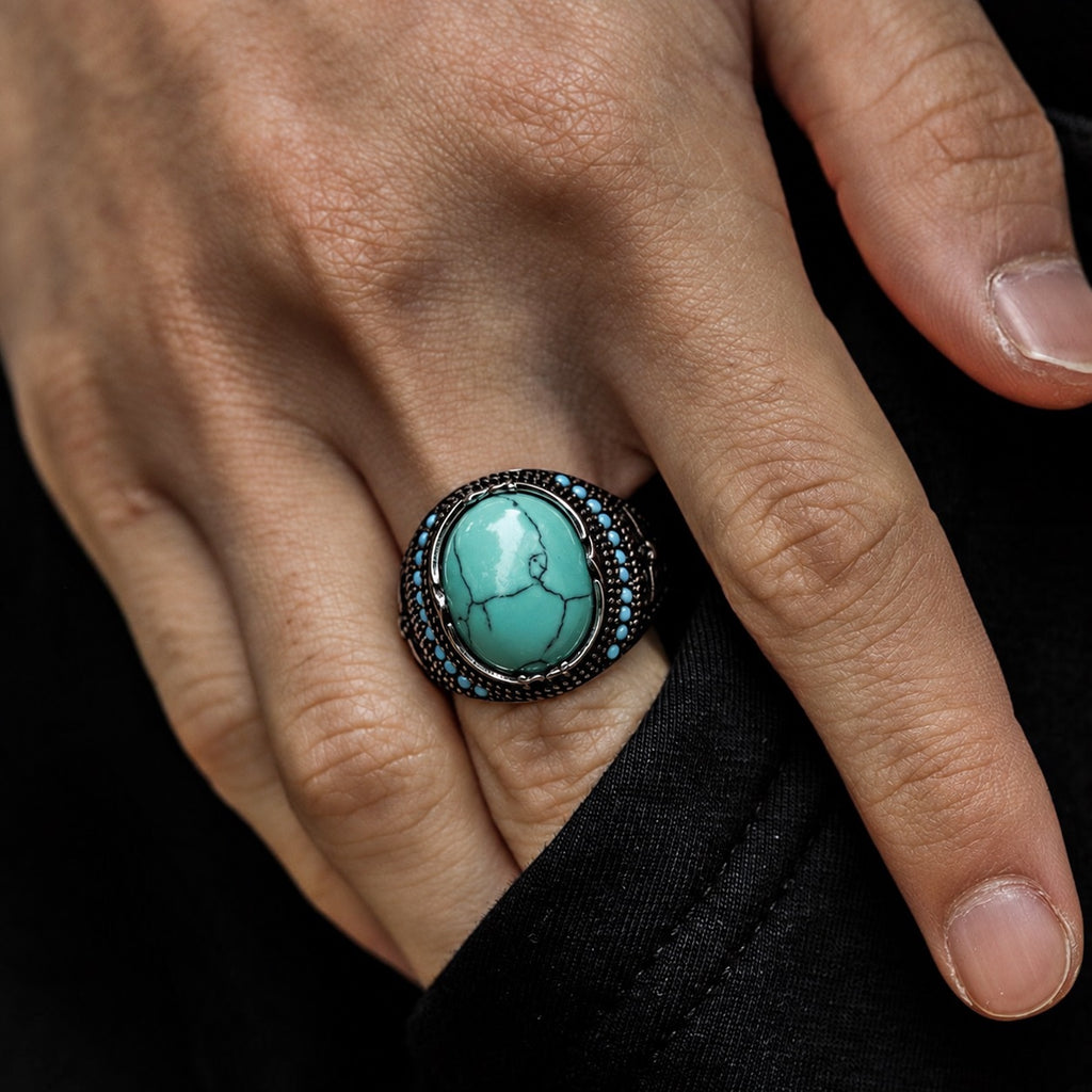 Vintage Pattern Turquoise Ring in Stainless Steel
