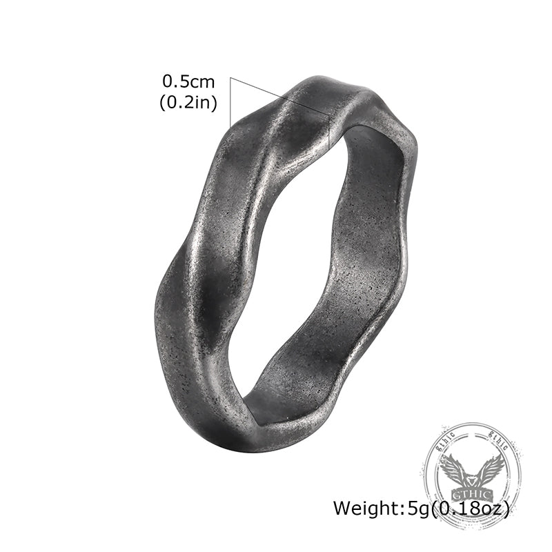 Vintage Simple Twist Pattern Ring in Stainless Steel