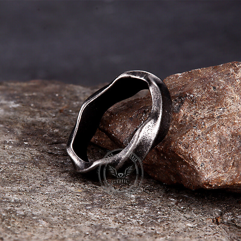 Vintage Simple Twist Pattern Ring in Stainless Steel